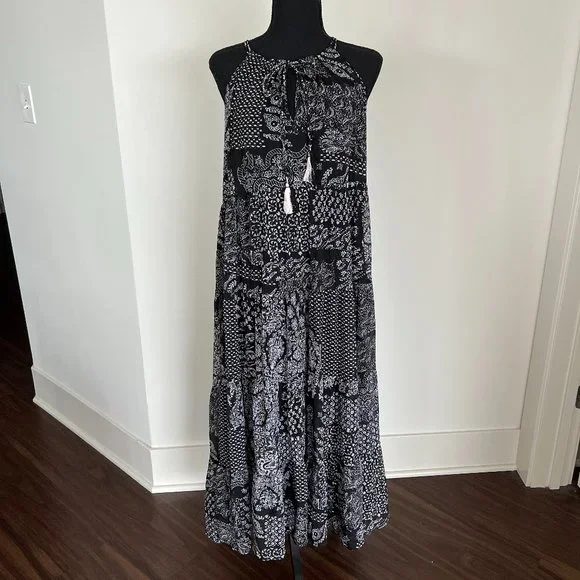 Karen Kane | Dresses | Karen Kane Black And White Halter Dress | Poshmark Karen Kane | Dresses | Karen Kane Black And White Halter Dress | Poshmark